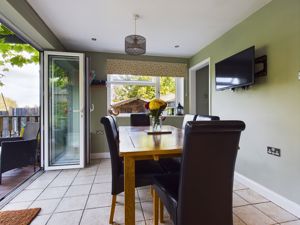 Dining Room- click for photo gallery